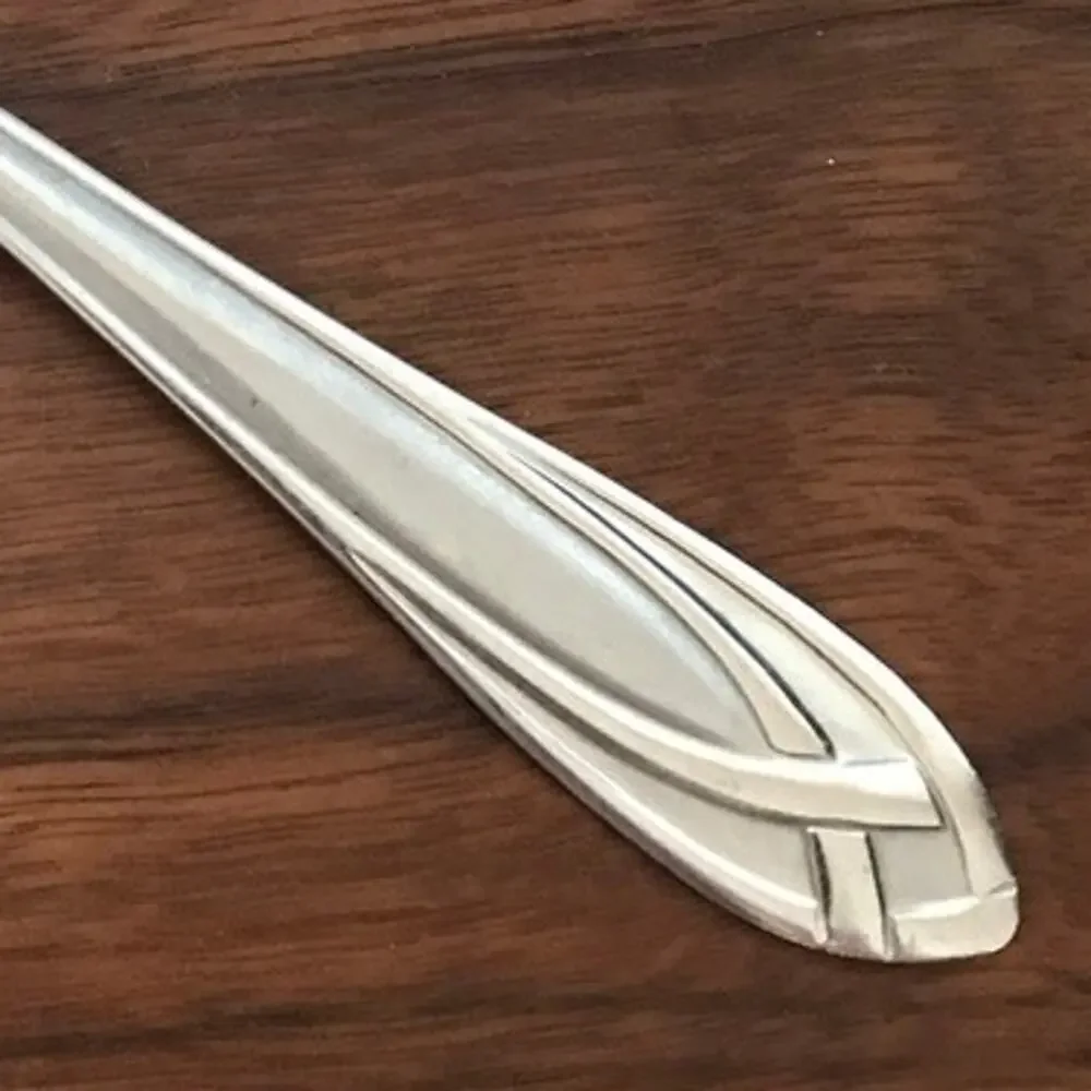 Hampton Silversmiths LACE FROSTED stainless Place/Oval Soup Spoon 7-5/8